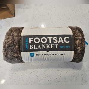 Brand new Footsac blanket by Lovesac